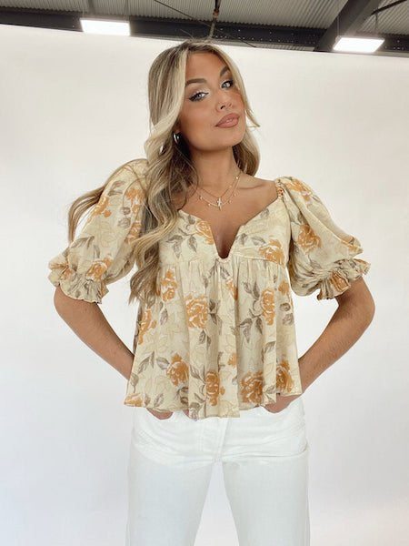 By Together Boutique Floral V Neck Puff Sleeve Blouse Size Small